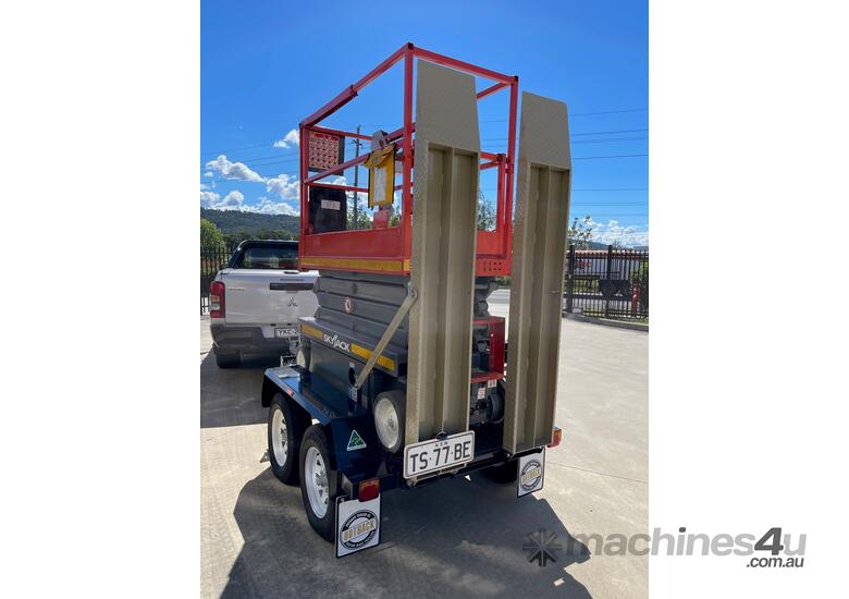 caption 19ft Electric Scissor Lift & New Scissor Lift Trailer Package