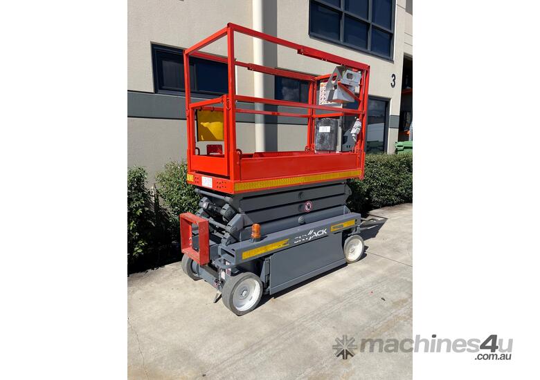 caption 19ft Electric Scissor Lift & New Scissor Lift Trailer Package
