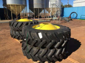 John Deere CP690 Tyre/Rim Combined Tyre/Rim - picture0' - Click to enlarge