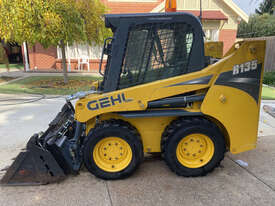  2018 MUSTANG/GEHL BOBCAT LOW HOURS - picture0' - Click to enlarge