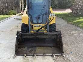  2018 MUSTANG/GEHL BOBCAT LOW HOURS - picture2' - Click to enlarge