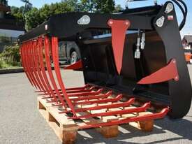 SHW Bale spikes, silage tines & spears - Designed and manufactured in Germany - picture2' - Click to enlarge