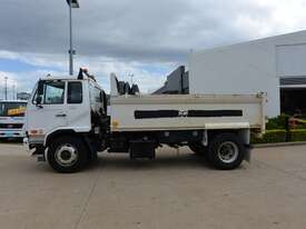 2010 NISSAN UD PK 10 - Tipper Trucks - picture2' - Click to enlarge