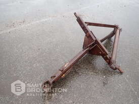 MASSEY FERGUSON 3 POINT LINKAGE ATTACHMENT - picture0' - Click to enlarge