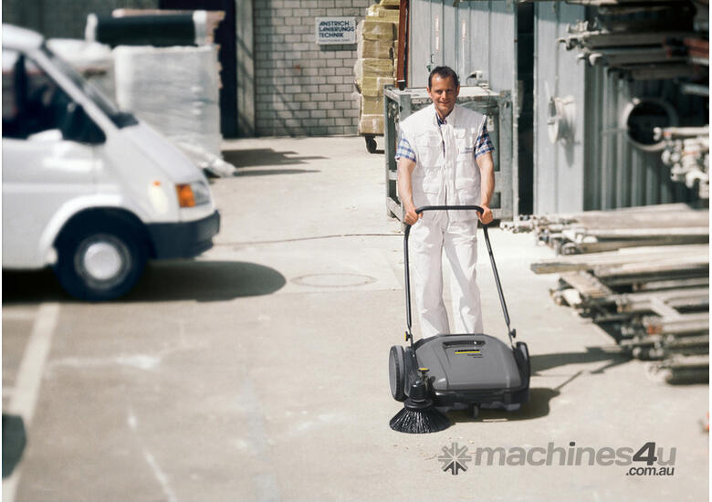 New karcher KM 70 20 C Walk Behind Sweepers in , Listed on Machines4u