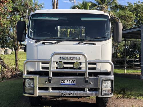 2008 Isuzu 1400 Long Beaver Tail