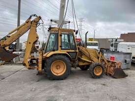 Case 580SK Fel / Backhoe - picture1' - Click to enlarge