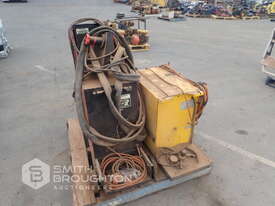 PALLET COMPRISING OF MIGOMAG M350T WELDER & WELDMAC 305 WELDER - picture1' - Click to enlarge