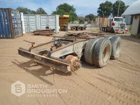 2001 ROAD WEST TRANSPORT DOL200 TRI AXLE CONVERTER DOLLY - picture0' - Click to enlarge