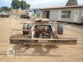 2001 ROAD WEST TRANSPORT DOL200 TRI AXLE CONVERTER DOLLY - picture1' - Click to enlarge