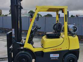 Forklift 2.5T Hyster TX  - picture2' - Click to enlarge
