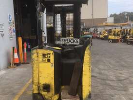 1.59T Battery Electric Stand Up Reach Truck - picture2' - Click to enlarge