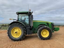 2017 John Deere 8295R Row Crop Tractors - picture2' - Click to enlarge