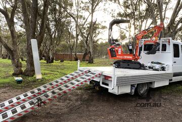 1.7 T ALLOY LOADING RAMPS - 3.0 m - FLATBAR