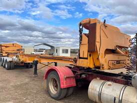 STEELBROS tri axle side loading skel trailer - picture2' - Click to enlarge