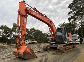 Hitachi ZX225USLC-3 - picture1' - Click to enlarge