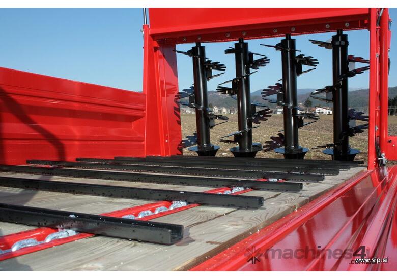 caption SIP Orion 50 ALP Manure Spreader