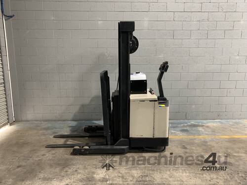 Crown Walkie Reach Stacker