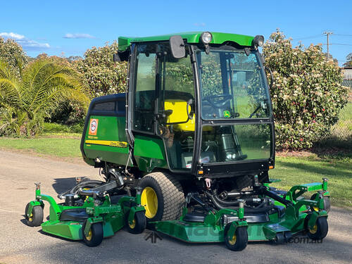 John Deere 1600 Wide Area mower Lawn Equipment