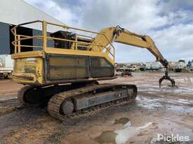 2003 Komatsu PC220LC-6 - picture2' - Click to enlarge