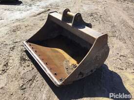 ABS 1500mm Mud Bucket - picture0' - Click to enlarge