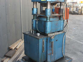 500t Hydraulic Swaging Forge Press 4 column Blacksmith very large ram - picture0' - Click to enlarge