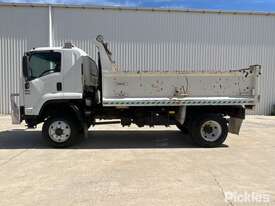 2013 Isuzu FTS 800 - picture1' - Click to enlarge