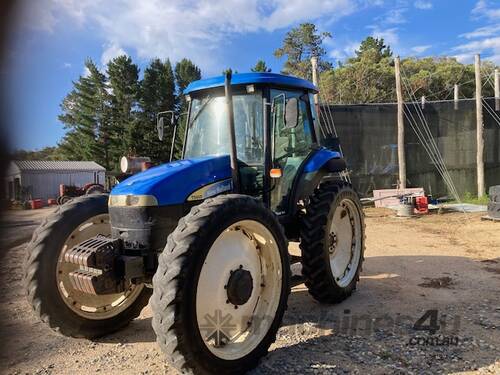 Hew Holland TD95D Equal Wheel High Clearence