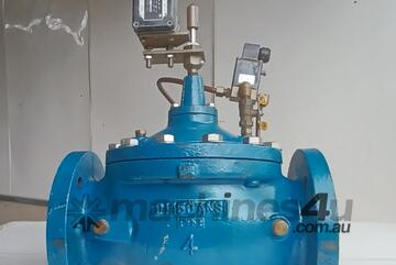 LLOYDS DEALS - Singer Pressure Reducing valve Model: 106-PR