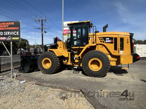 caption 18.5T SANY Crawler Loader SW405K