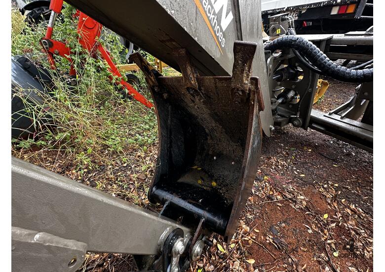 Titan Tractor Backhoe C270 Side Shift