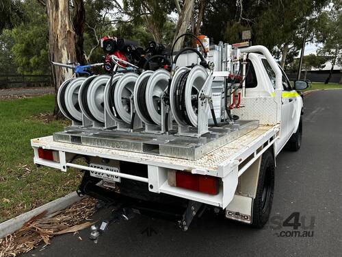 Servicing Lube Ute Skid