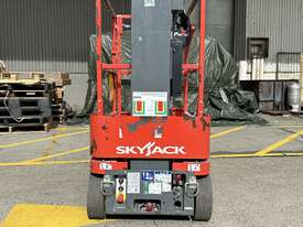 SKYJACK SJ 12 E Electric Man Lift - picture1' - Click to enlarge