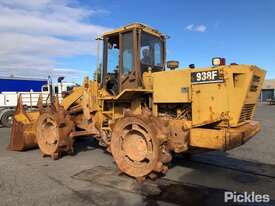 Caterpillar 938F Articulated Wheel Loader - picture1' - Click to enlarge