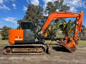 Hitachi ZX85 Tracked-Excav Excavator - picture1' - Click to enlarge