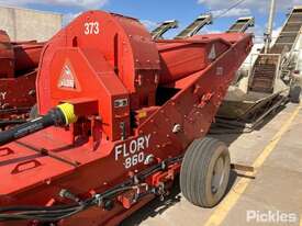 Flory Industries 860 Harvester - picture2' - Click to enlarge