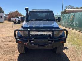 2003 TOYOTA LANDCRUISER  UTE - picture0' - Click to enlarge