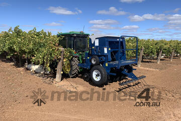 Agrowdrill AD140 | 16 row x 150mm (2.40m) | Disc Seeder | 3PL