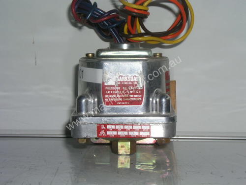 Barksdar D2H-A80 Pressure Switch.
