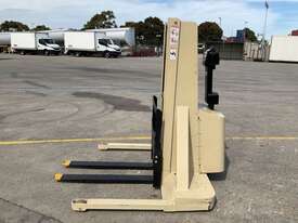 Crown W2T90 Walk Behind Electric Forklift - picture2' - Click to enlarge