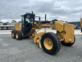 2017 Caterpillar 12M3 Motor Grader - picture2' - Click to enlarge