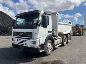 2002 Volvo FM 12 Tipper - picture1' - Click to enlarge