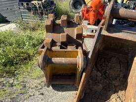 OZ Buckets Compaction Wheel - picture1' - Click to enlarge