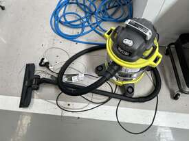 Ryobi Vacuum Cleaner - picture0' - Click to enlarge