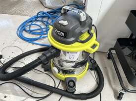 Ryobi Vacuum Cleaner - picture1' - Click to enlarge