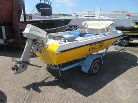F/glass Speed Boat  - picture0' - Click to enlarge