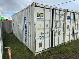 20 Foot Shipping Container - picture1' - Click to enlarge