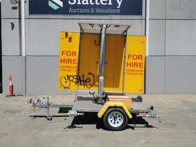 Saferoads Mobile Trailer Mounted VMS Board - picture1' - Click to enlarge