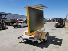 Saferoads Mobile Trailer Mounted VMS Board - picture2' - Click to enlarge