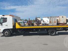 Hino FE7J FG1J - picture2' - Click to enlarge